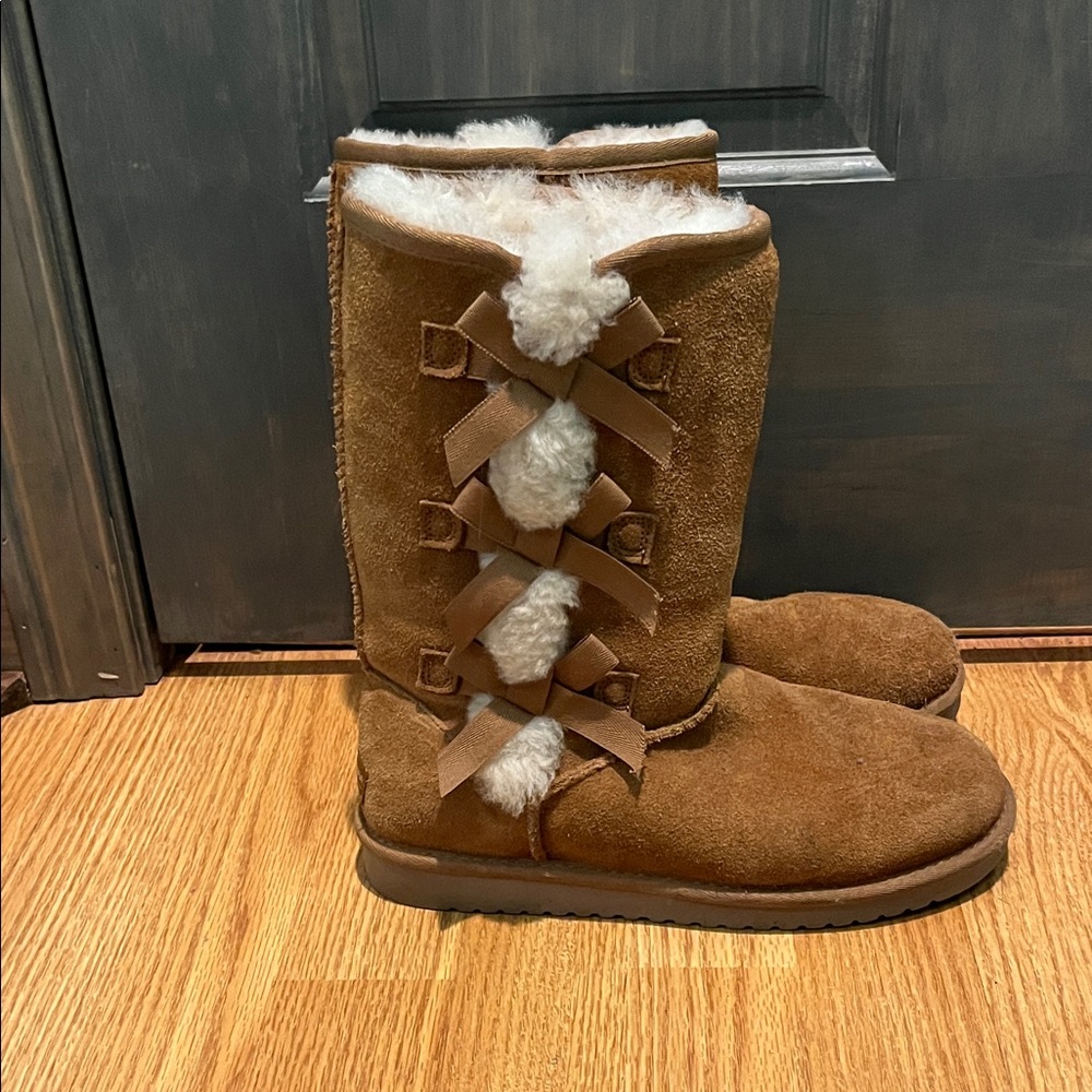 Koolaburra Tan Suede Winter Boots